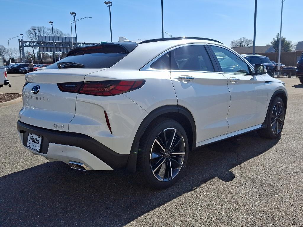 new 2025 INFINITI QX55 car, priced at $53,650