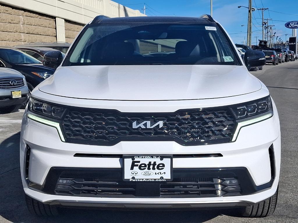 used 2022 Kia Sorento car, priced at $30,665