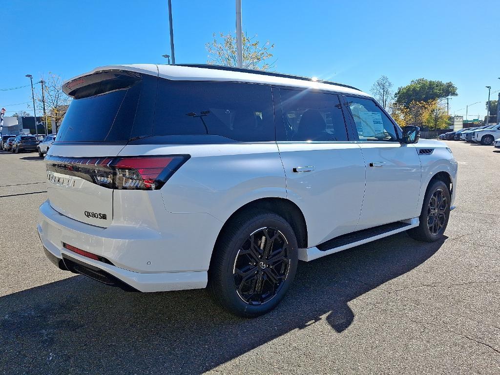 new 2026 INFINITI QX80 car, priced at $105,040