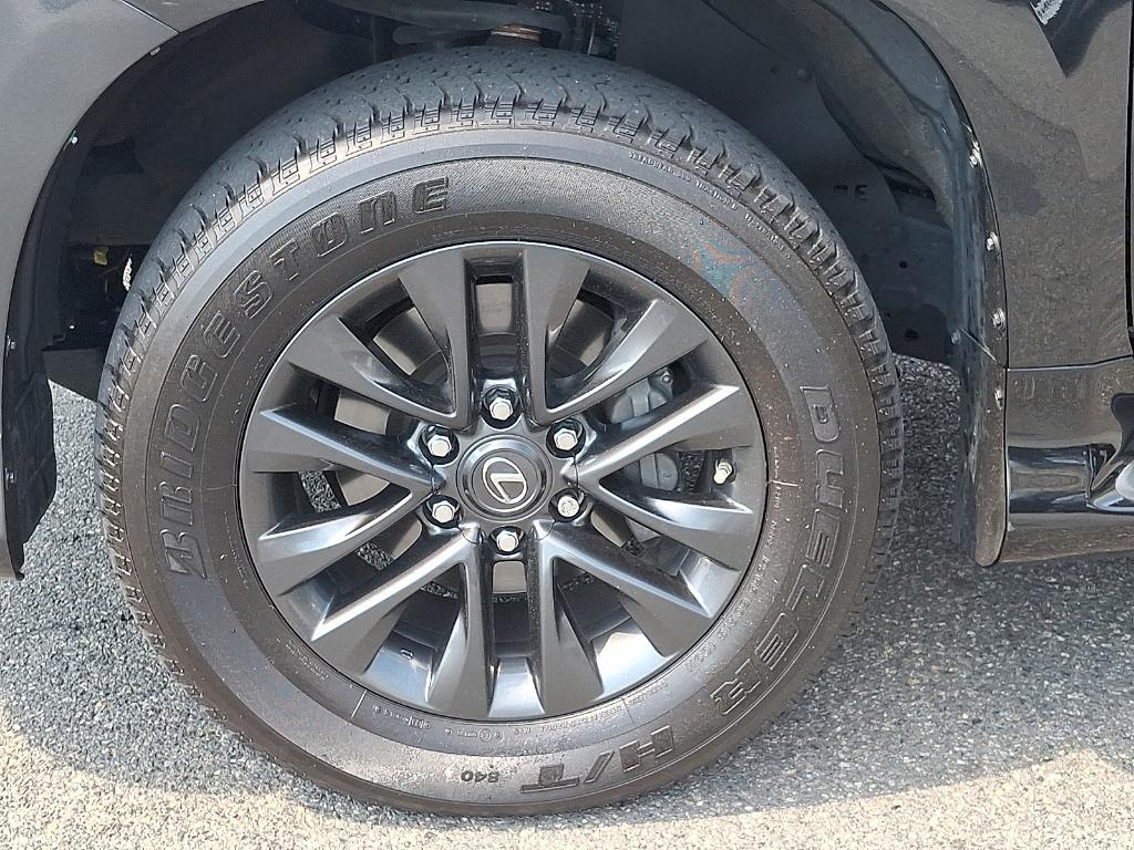 used 2023 Lexus GX 460 car, priced at $59,988