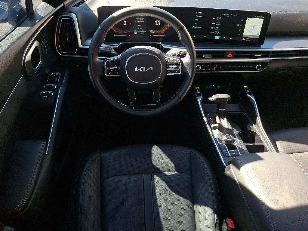 used 2025 Kia Sorento car, priced at $32,837