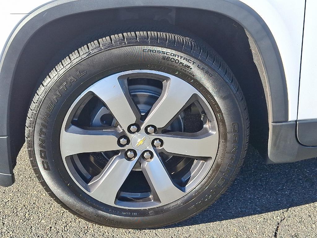 used 2020 Chevrolet Traverse car, priced at $23,150