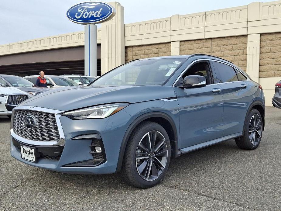 new 2024 INFINITI QX55 car, priced at $52,770