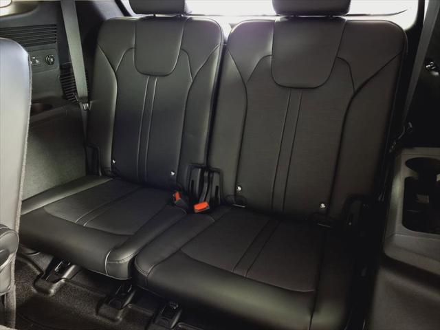 used 2024 Kia Sorento car, priced at $34,989