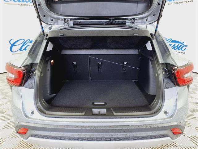 new 2025 Chevrolet Trax car, priced at $24,370