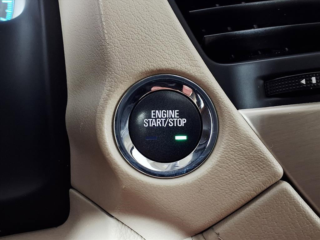 used 2018 GMC Yukon XL car, priced at $22,429