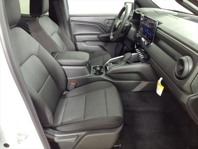 new 2025 Chevrolet Colorado car, priced at $34,690