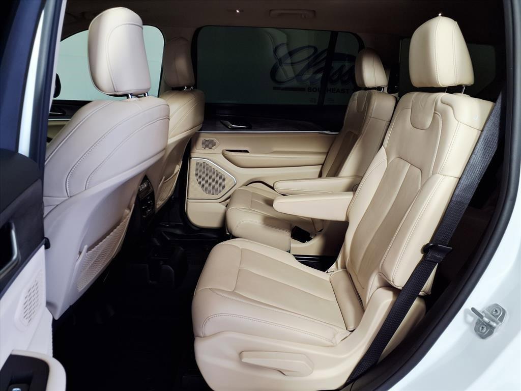 used 2022 Jeep Grand Cherokee L car, priced at $27,831