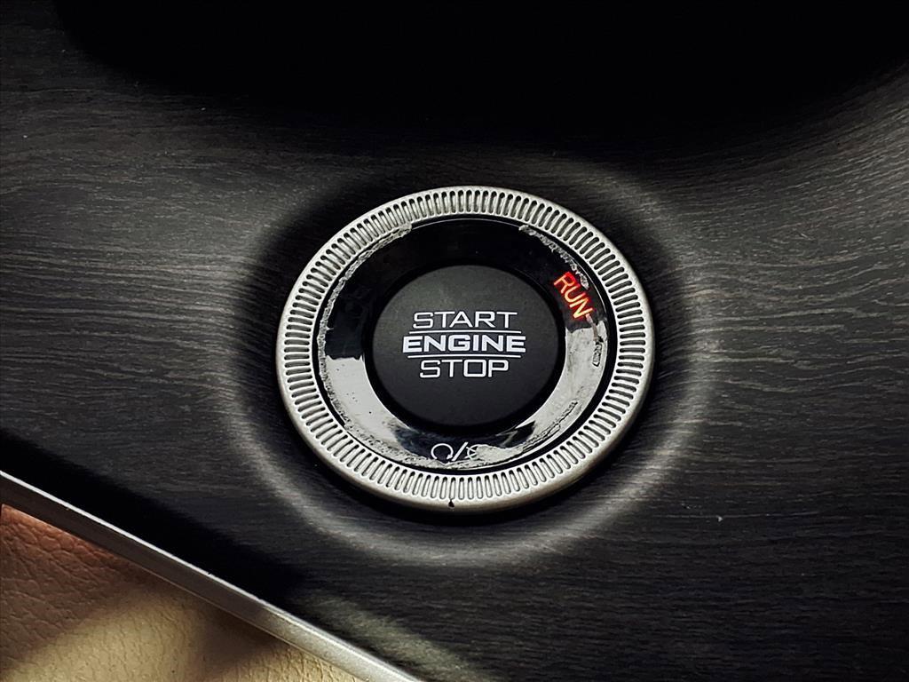 used 2022 Jeep Grand Cherokee L car, priced at $27,831