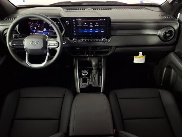 new 2025 Chevrolet Colorado car, priced at $45,011