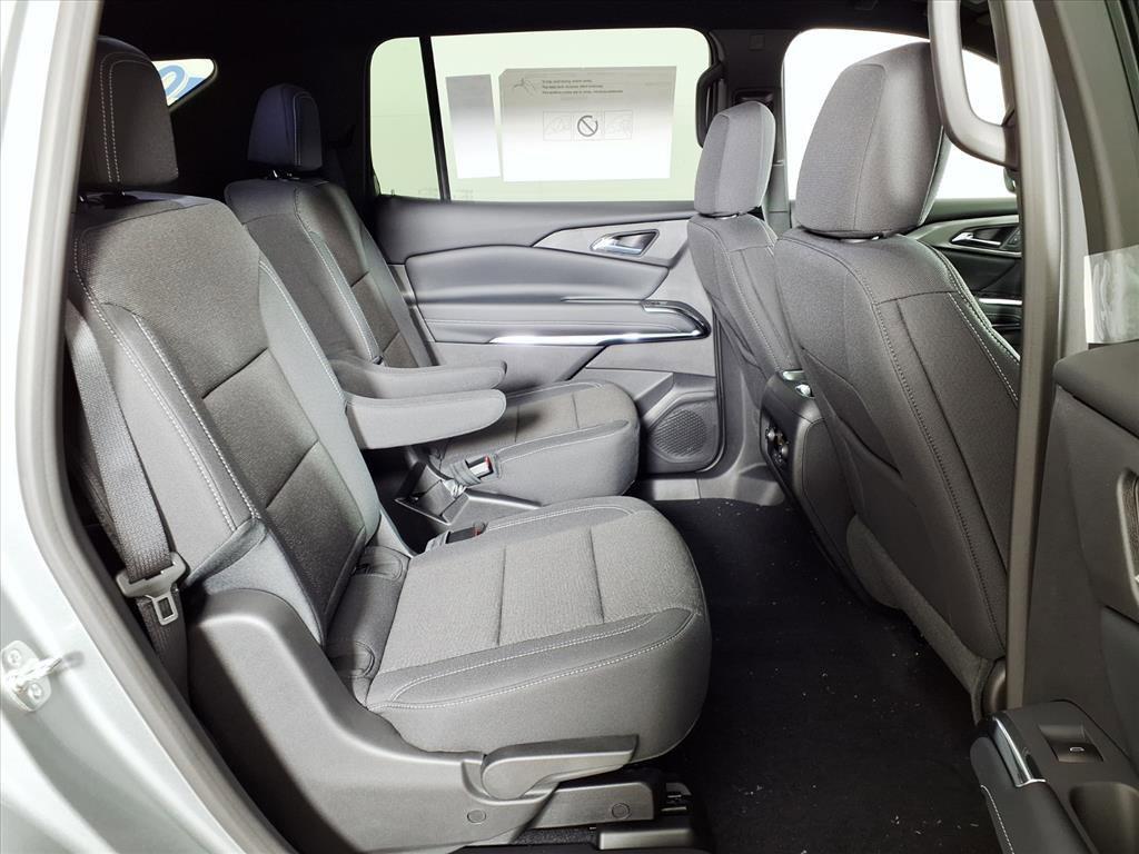 new 2026 Chevrolet Traverse car, priced at $43,920