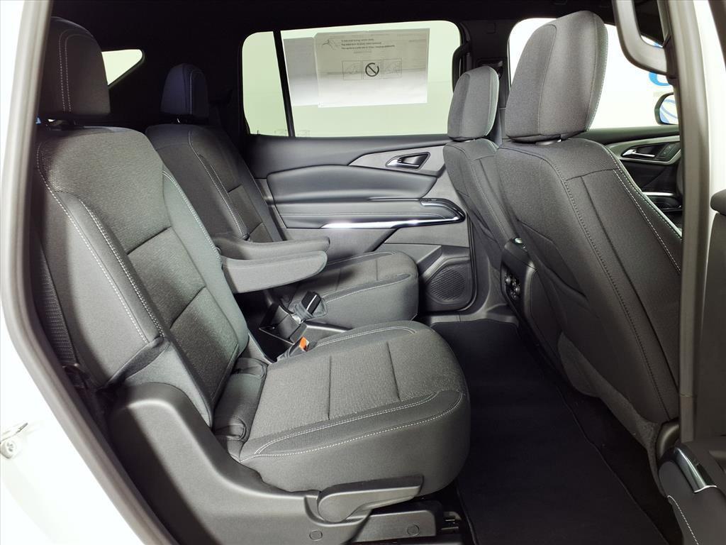 new 2026 Chevrolet Traverse car, priced at $43,920