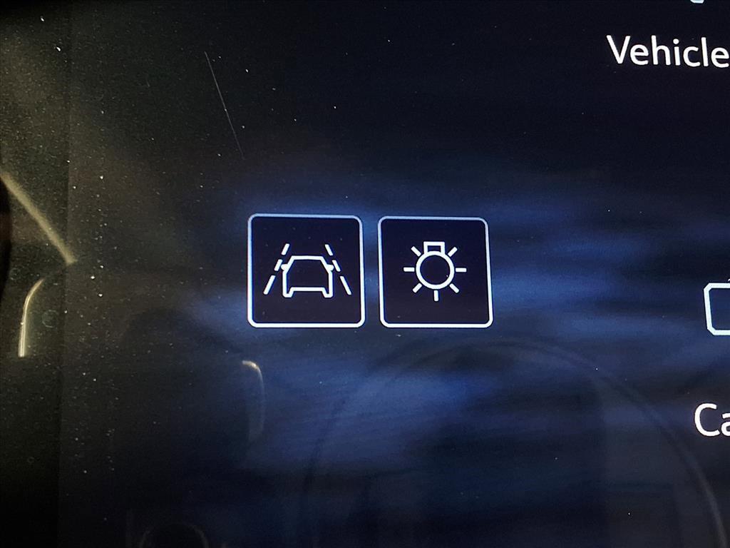 new 2026 Chevrolet Traverse car, priced at $43,920