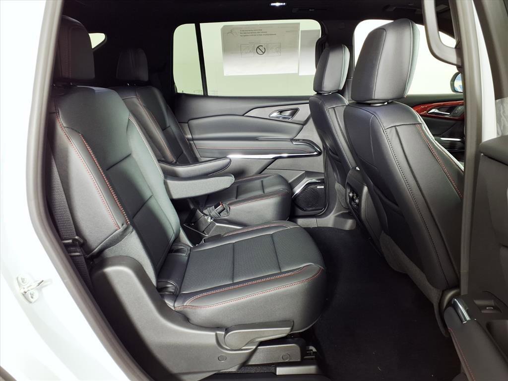 new 2026 Chevrolet Traverse car, priced at $58,450