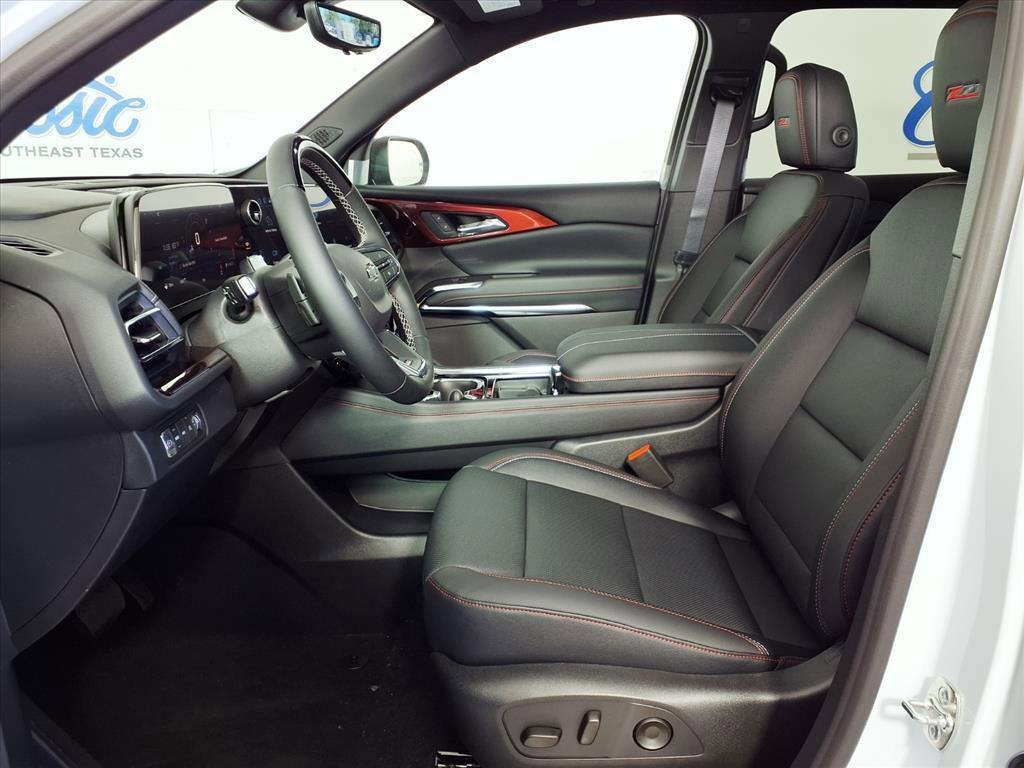 new 2026 Chevrolet Traverse car, priced at $58,450