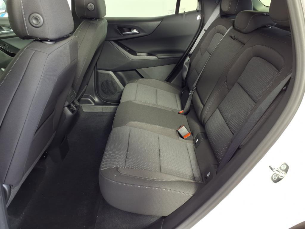 new 2026 Chevrolet Equinox car, priced at $29,084