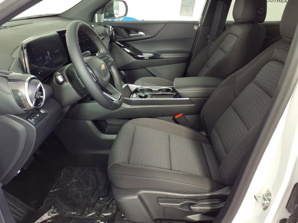 new 2026 Chevrolet Equinox car, priced at $29,084