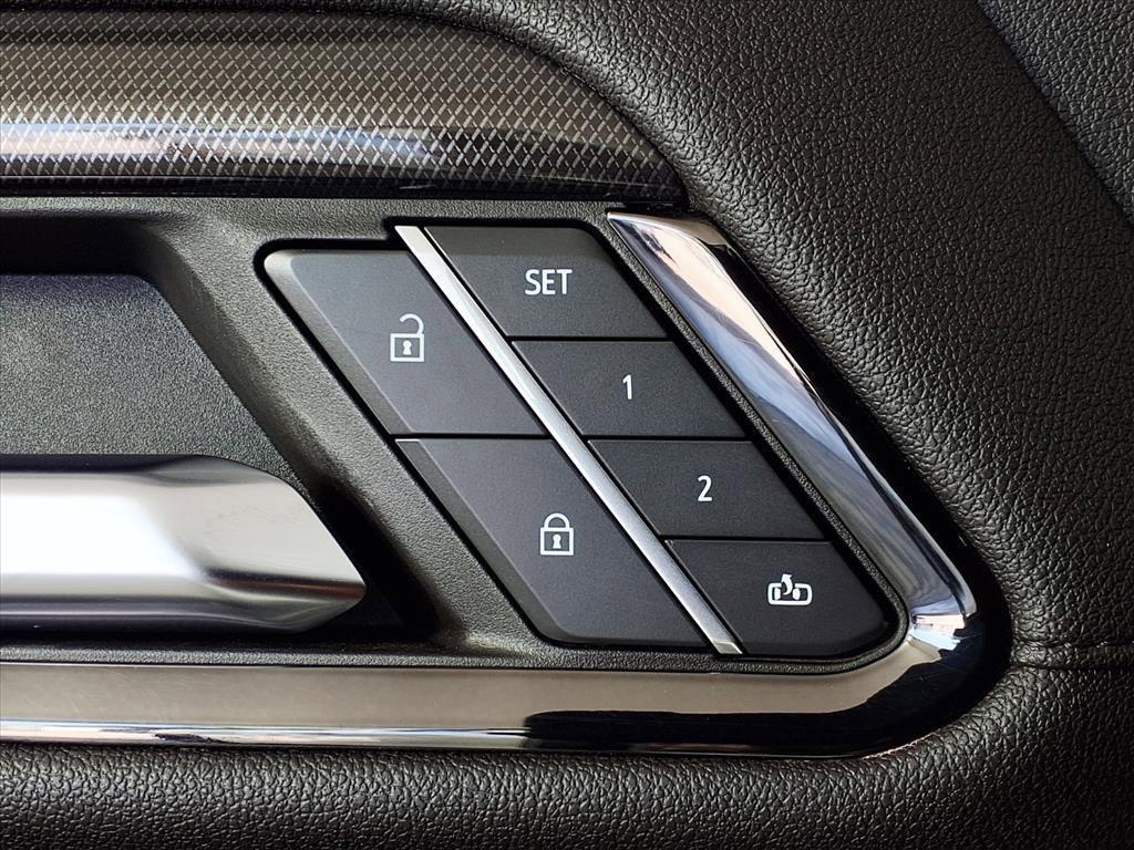 used 2024 GMC Sierra 2500 car, priced at $65,989