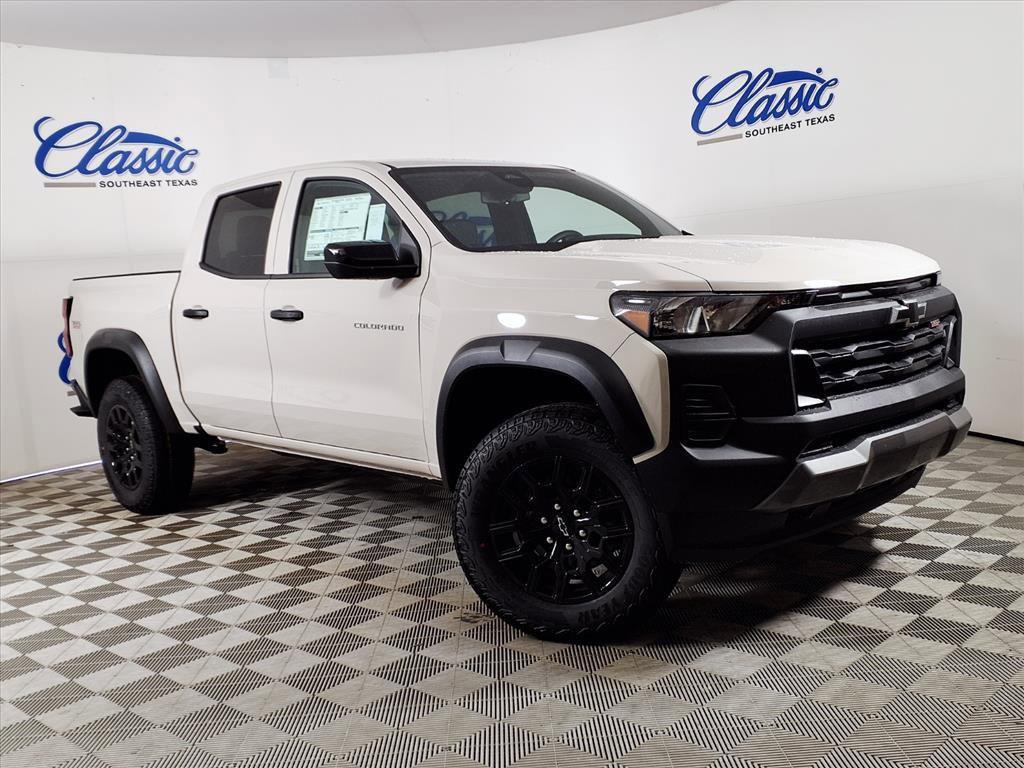 new 2026 Chevrolet Colorado car, priced at $43,971