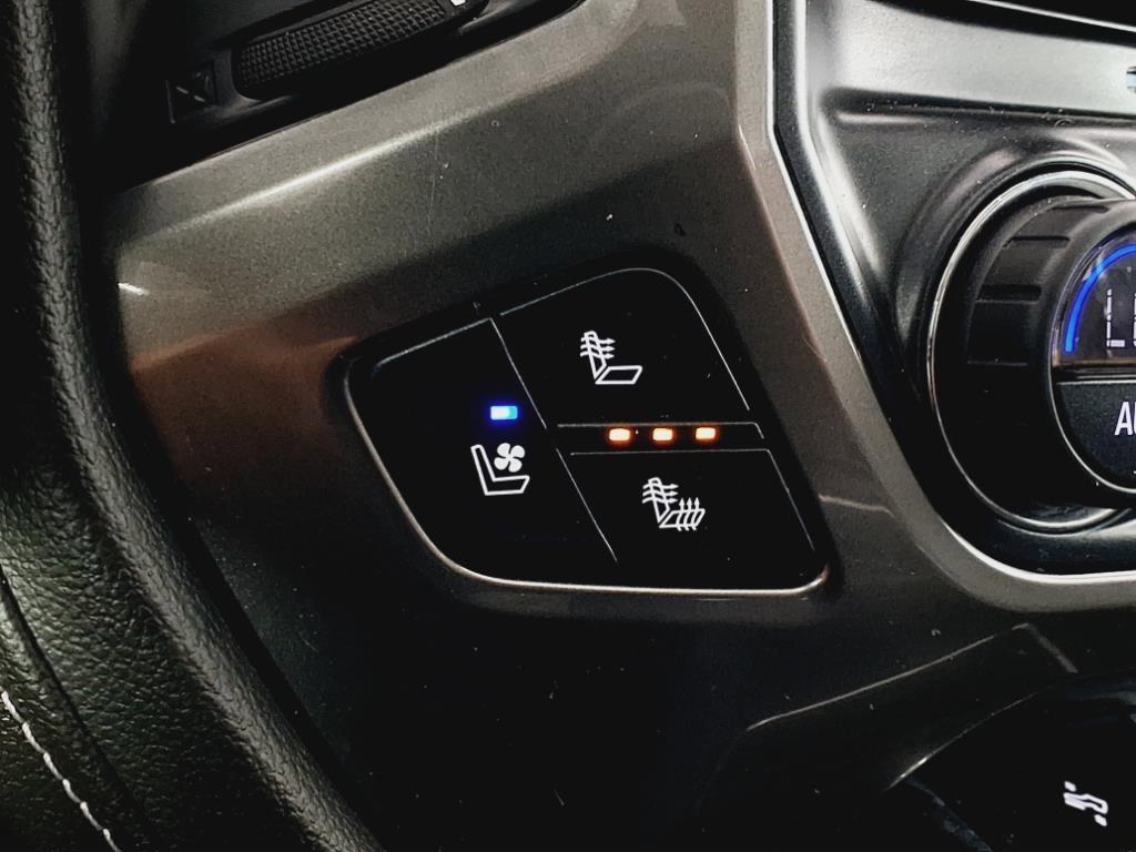 used 2018 Chevrolet Silverado 1500 car, priced at $34,334
