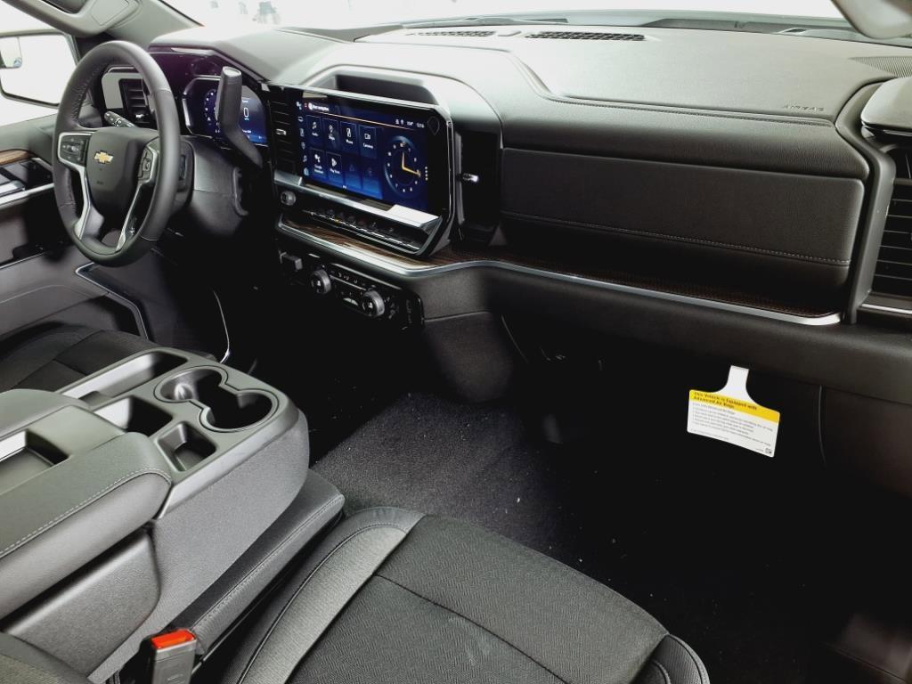 new 2026 Chevrolet Silverado 1500 car, priced at $43,815