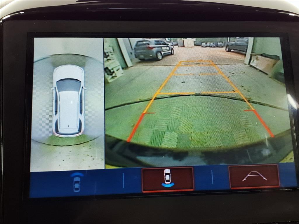 used 2019 Chevrolet Traverse car, priced at $22,707