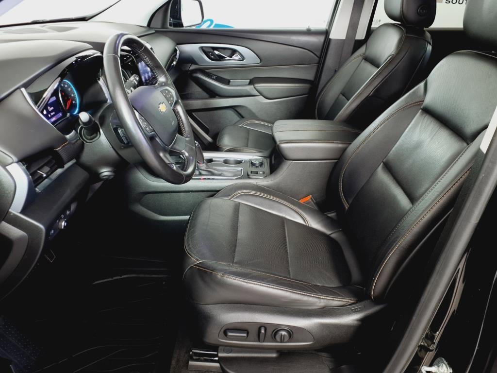 used 2020 Chevrolet Traverse car, priced at $20,989