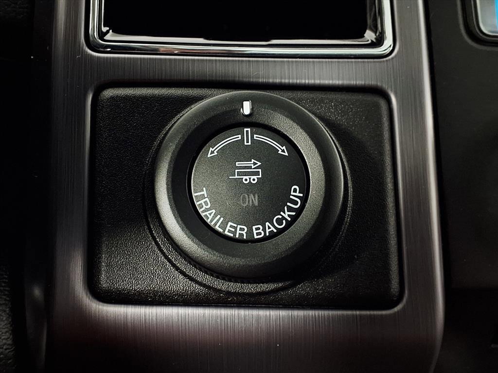 used 2018 Ford Expedition car, priced at $26,611