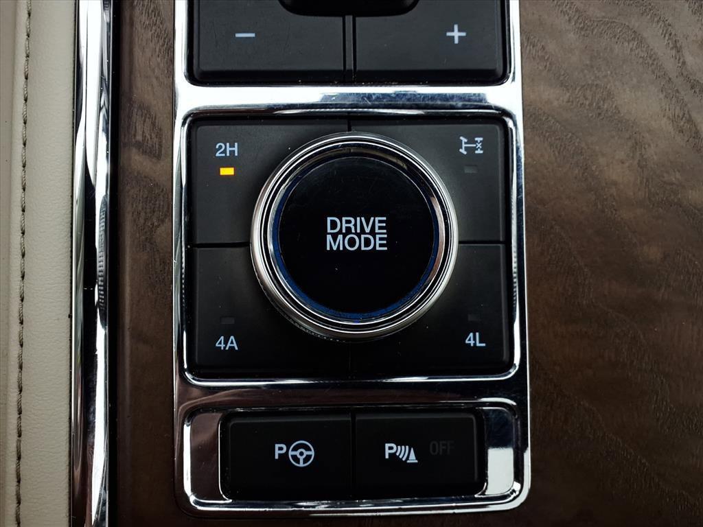 used 2018 Ford Expedition car, priced at $26,611