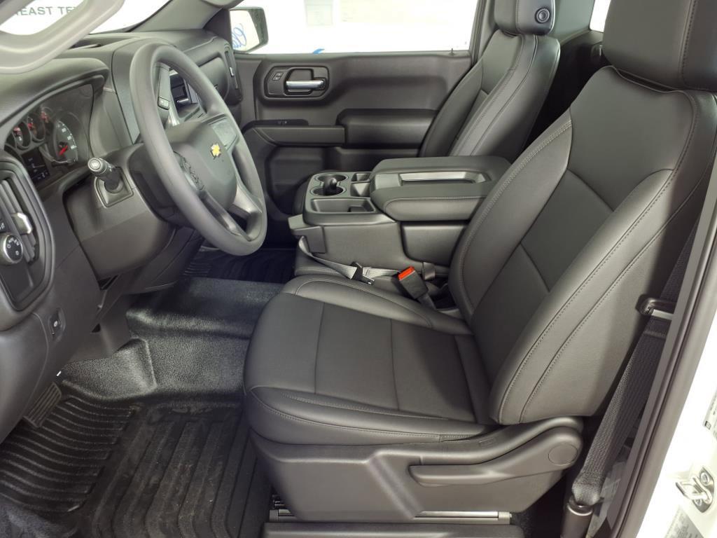 new 2025 Chevrolet Silverado 1500 car, priced at $33,384