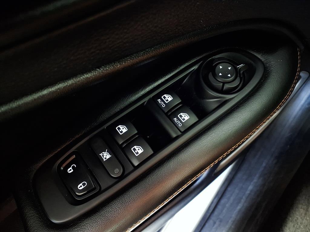 used 2018 Jeep Compass car, priced at $16,932