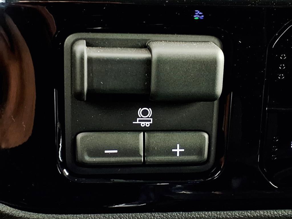 new 2025 Chevrolet Silverado 2500 car, priced at $65,795