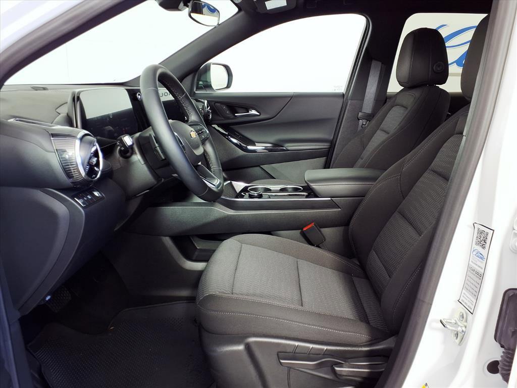 new 2026 Chevrolet Equinox car, priced at $26,999