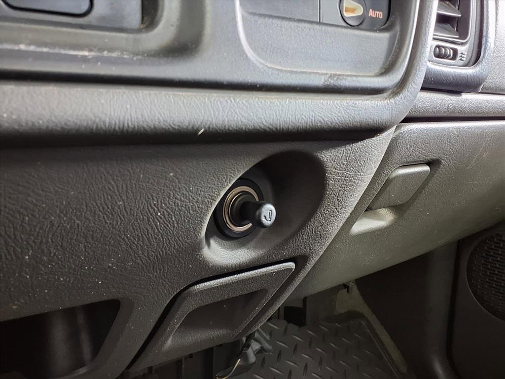 used 2003 GMC Sierra 1500 car, priced at $9,995