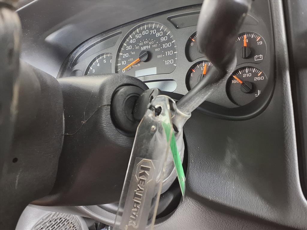 used 2003 GMC Sierra 1500 car, priced at $9,995