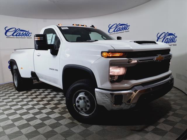 new 2025 Chevrolet Silverado 3500 car, priced at $60,175