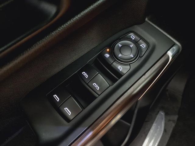 used 2022 GMC Sierra 1500 car, priced at $37,622