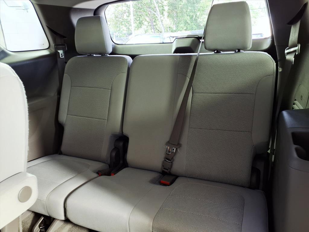 used 2018 Chevrolet Traverse car, priced at $18,560