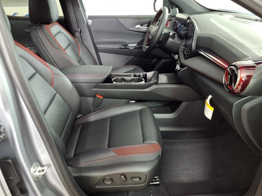 new 2026 Chevrolet Equinox car, priced at $34,109