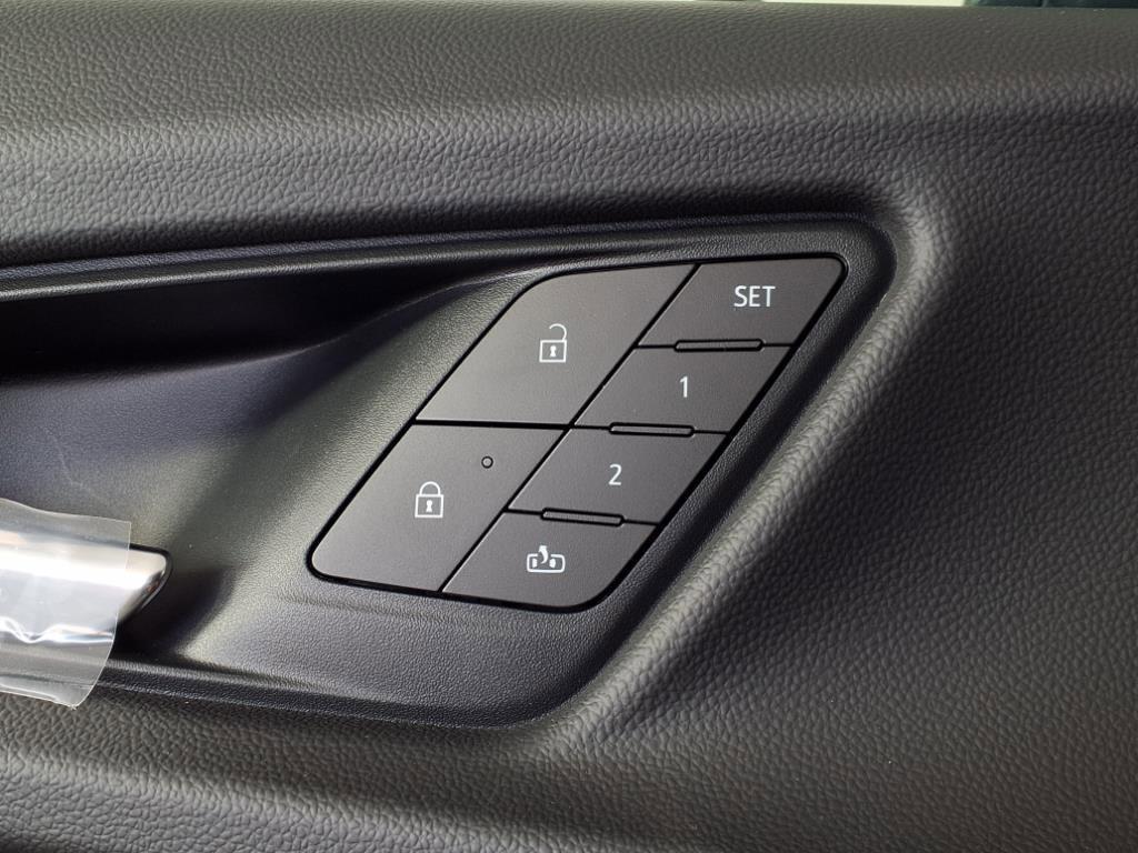 new 2026 Chevrolet Equinox car, priced at $34,109