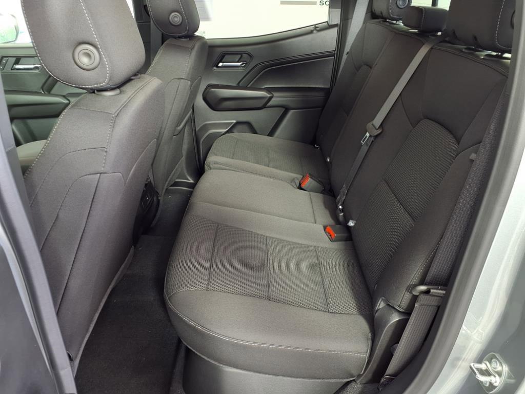new 2025 Chevrolet Colorado car, priced at $35,504
