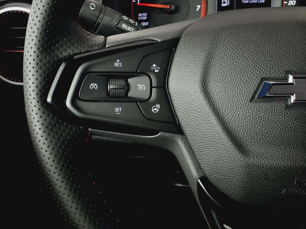 new 2025 Chevrolet Trax car, priced at $25,085