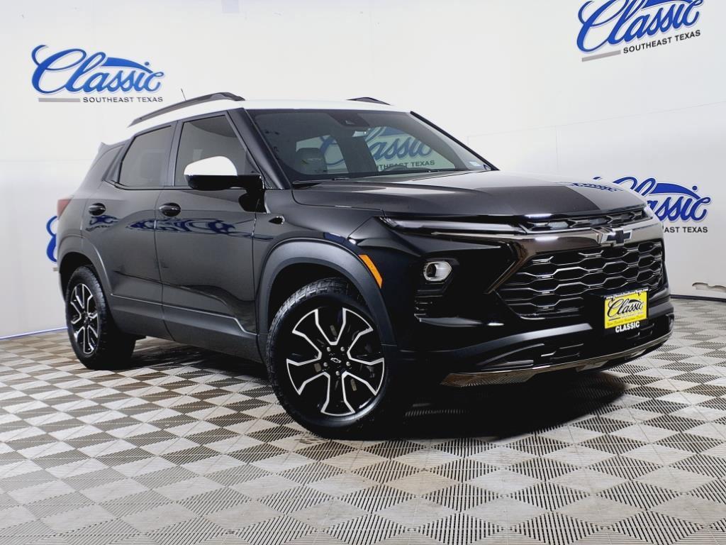 used 2025 Chevrolet TrailBlazer car, priced at $29,895