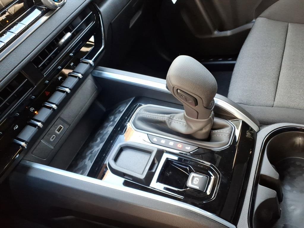 new 2026 Chevrolet Colorado car, priced at $35,135