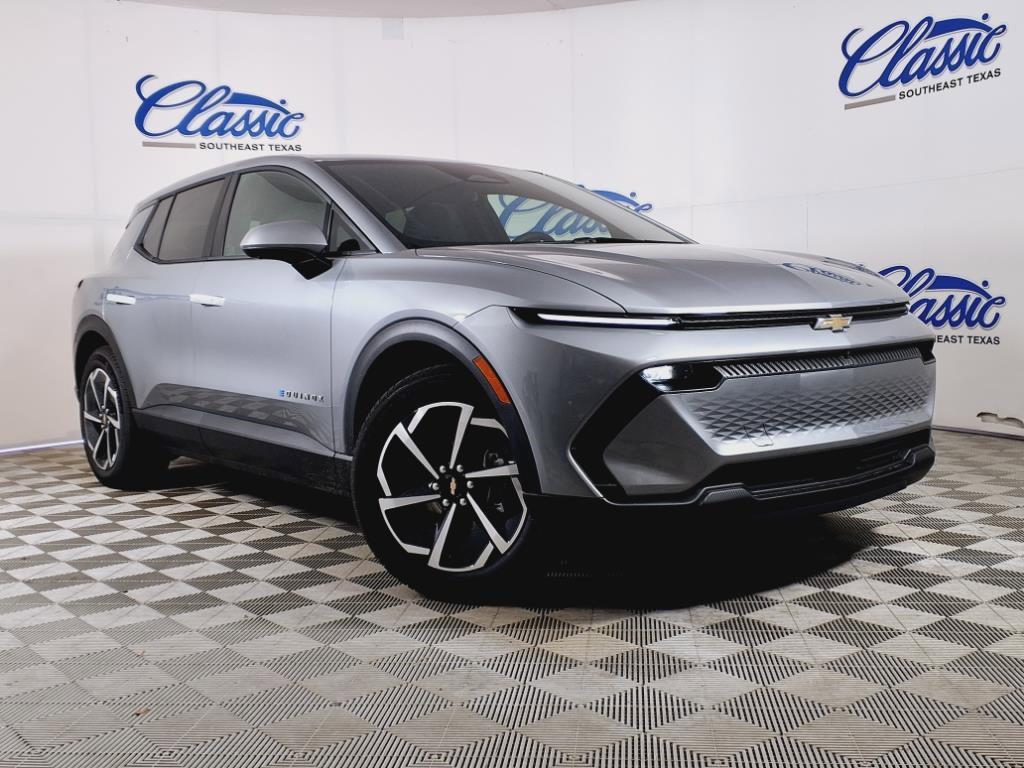 new 2025 Chevrolet Equinox EV car, priced at $35,290