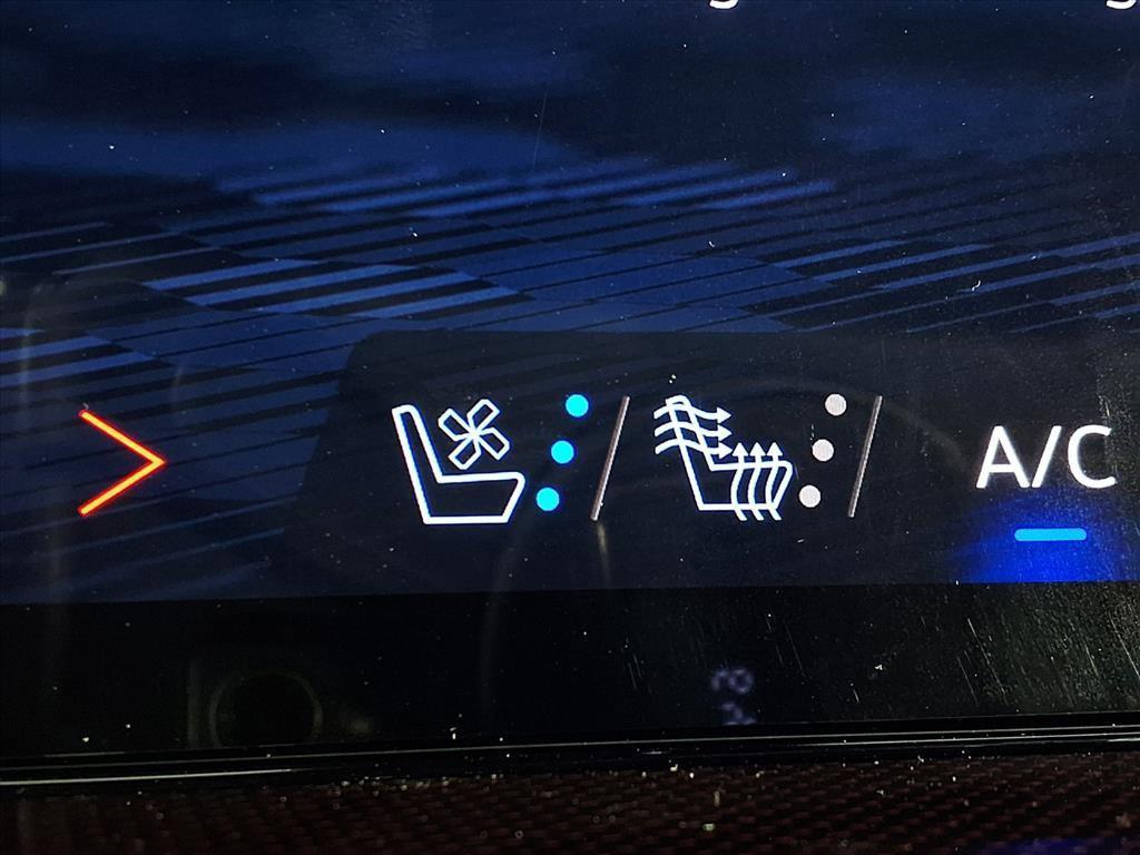 new 2026 Chevrolet Traverse car, priced at $59,790