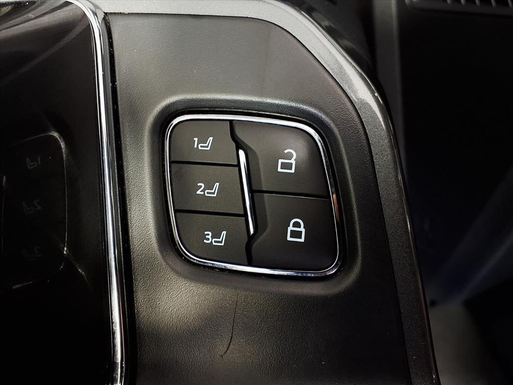 used 2022 Ford F-150 car, priced at $36,762