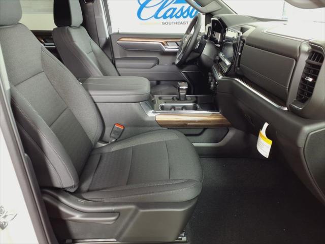 new 2025 Chevrolet Silverado 1500 car, priced at $55,899