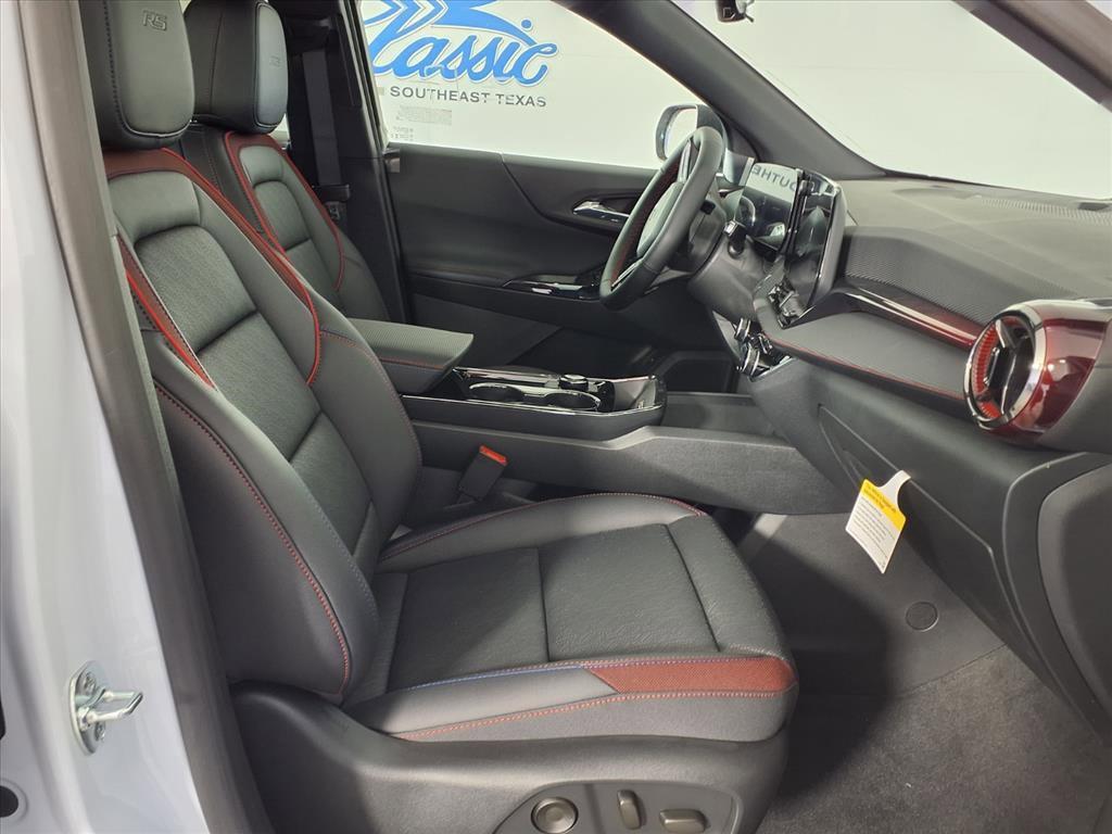 new 2026 Chevrolet Equinox car, priced at $37,903