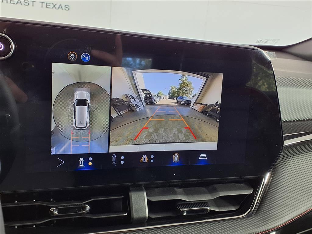 new 2026 Chevrolet Equinox car, priced at $37,903